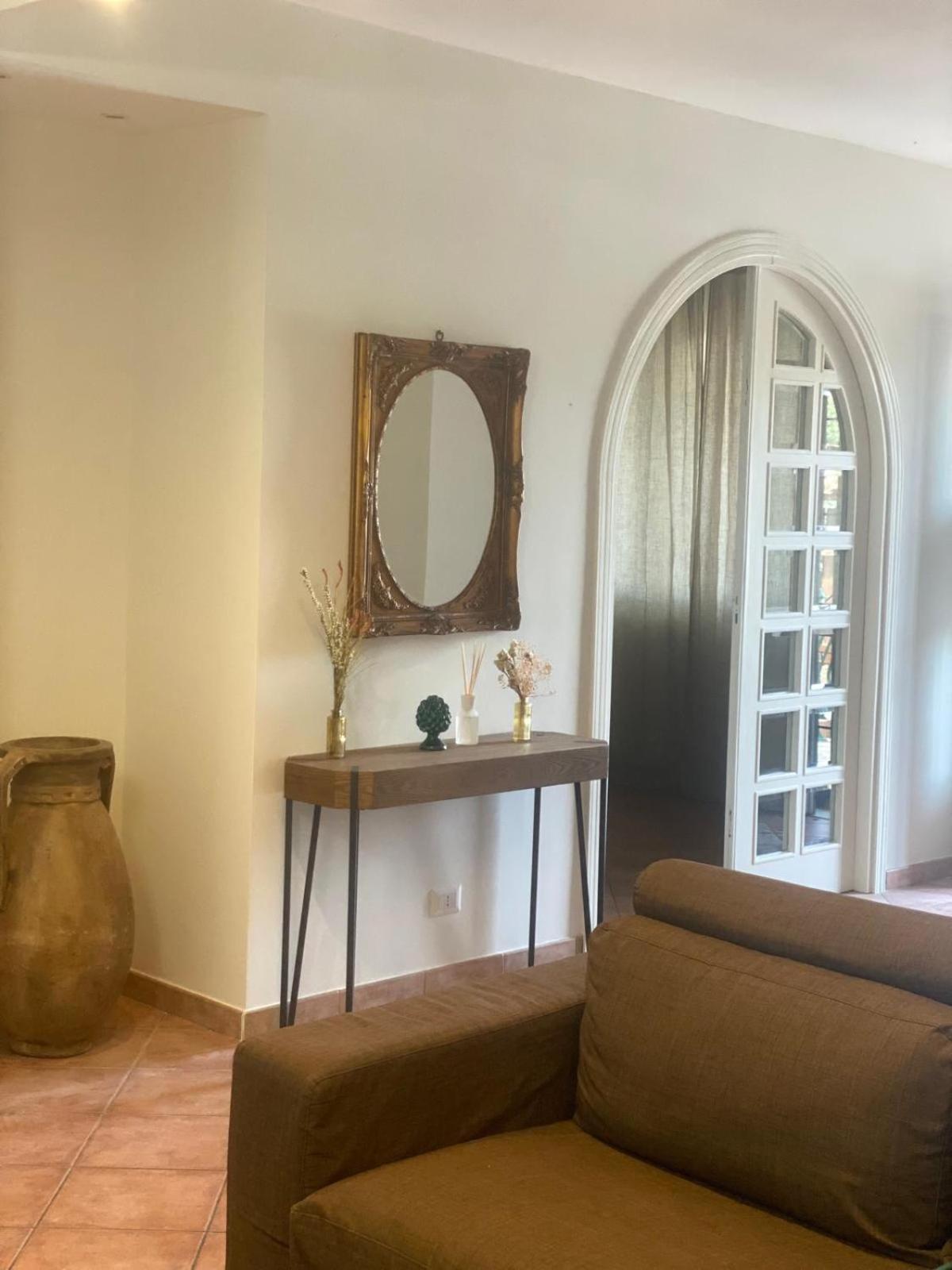 דירות פיומיצ'ינו Anna House מראה חיצוני תמונה