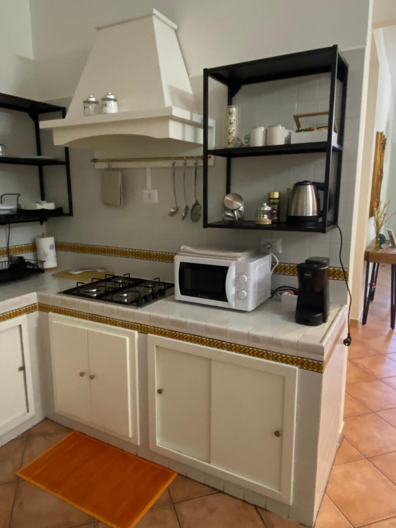 דירות פיומיצ'ינו Anna House מראה חיצוני תמונה